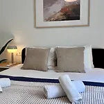 Super Comfy And Homey 4Br Apartment Peachy Stays