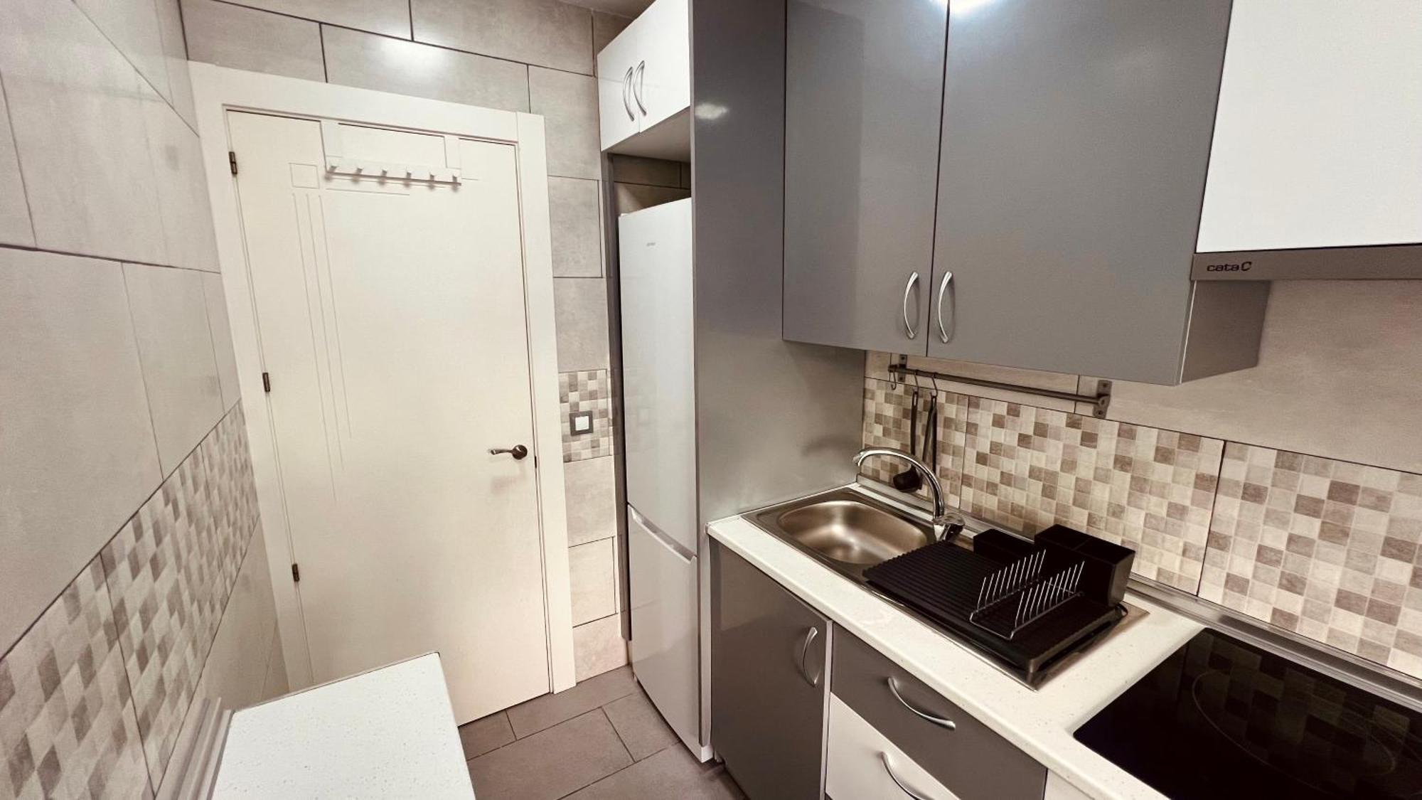 Appartement Super Comfy And Homey 4br Peachy Málaga